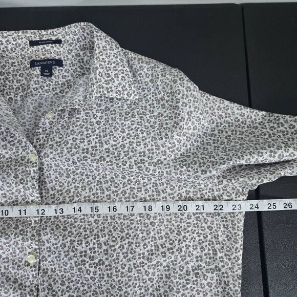 Lands End Womens Leopard Print Button Up Top Size 16 Grey Long Sleeve Career - Picture 6 of 7